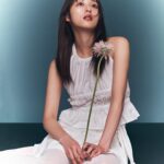 Kim Bo-ra Instagram - 🦦.. Photographer. @hongseongjip_ Stylist. @r.soll_office Art Director. @heizy.lim Makeup. @habibi.s2 Hair. @ddorony