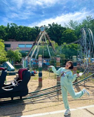 Kim Bo-yoon Instagram - Fantasy✨🎩🎡🎪🤹🏻‍♀️🎢🎠🔮🪄
#netflix #thesoundofmagic #안나라수마나라
