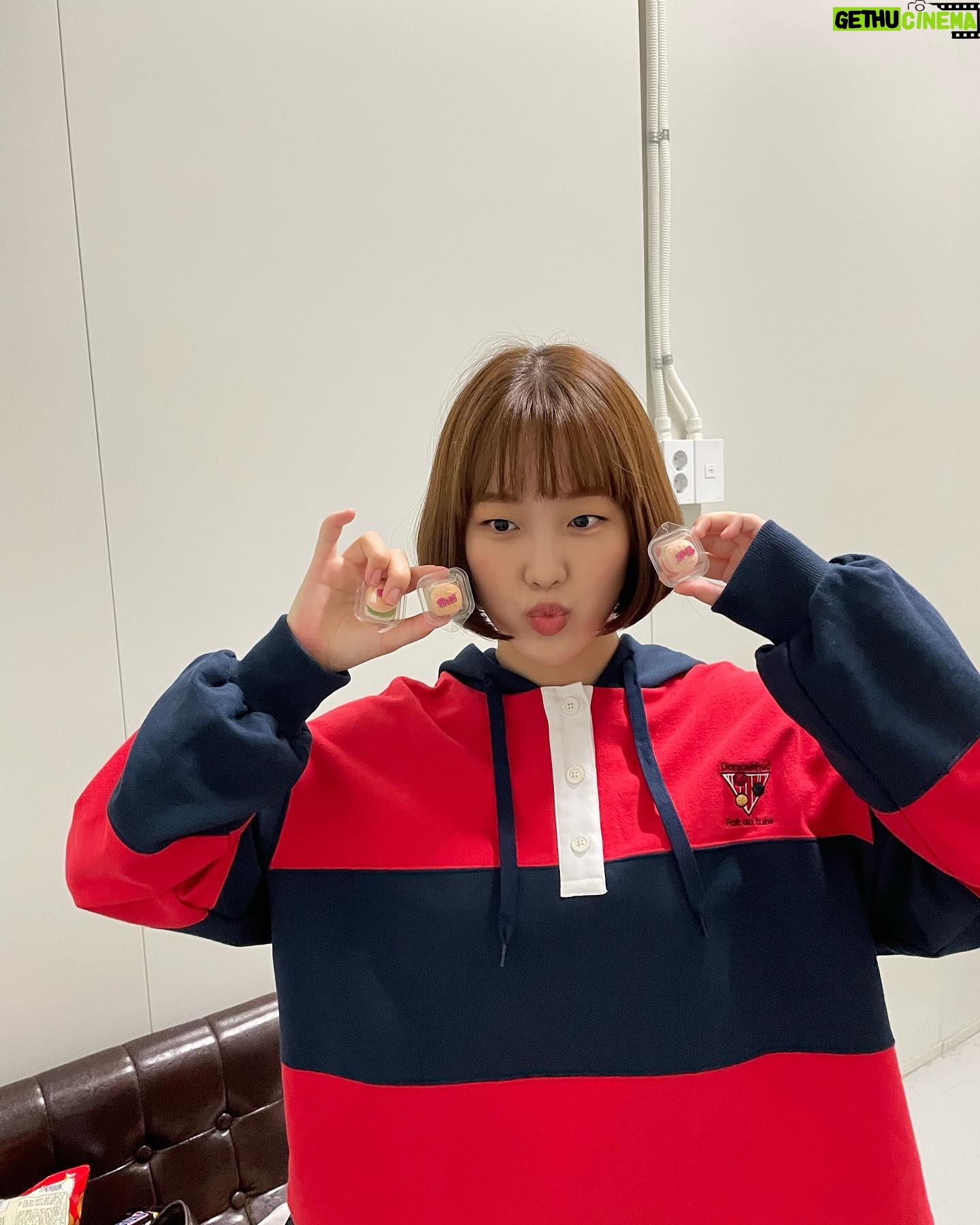 Kim Bo-yoon - 45K Likes - 젤리사랑...🫶🏻
#netflix #thesoundofmagic #안나라수마나라