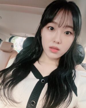 Kim Bo-yoon Instagram - 내가 만약 머리가 길어진다면