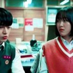 Kim Bo-yoon Instagram – 지금 우리 학교는 효령이, 안나라 수마나라 소희, 동감 여름이, 청춘MT로 인사드릴 수 있어서 행복했던 2022년🤍
올해도 정말 감사했어요
형언할 수 없어 그저 감사하다는 말로 대신합니다
2022 마무리 잘 하시길 바라고,
다들 새해엔 무탈하셨으면 좋겠고,
내 몫의 복 톡톡히 챙기시길 바랍니다
해피뉴이어 아니 해피뽀이어🤍

#Netflix #지금우리학교는 #AllOfUsAreDead #서효령
#Netflix #안나라수마나라 #TheSoundOfMagic #김소희
#Tving #티빙 #청춘MT 
#영화 #동감 #Ditto #한여름 

(이제는 마지막이 될지도 모르는 내 소중한 해시태그들…🥺)