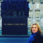 Kim Cattrall Instagram – #internationalwomensday Remembering all women fighting war. #Whitehall