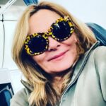 Kim Cattrall Instagram - The future’s so bright. Gotta wear shades. 😎💋
