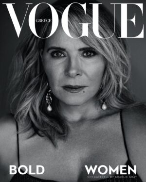 Kim Cattrall Instagram - H @kimcattrall , η θρυλική ηθοποιός που έχει γράψει ιστορία στον χώρο της τηλεόρασης και του κινηματογράφου, φωτογραφίζεται αποκλειστικά για τα εξώφυλλα της Vogue Greece και μιλάει στο @vlasis_kostouros για τις προκλήσεις που αντιμετώπισε στην καριέρα της και τη θέση της σύγχρονης γυναίκας στο Hollywood. Μη χάσετε τη Vogue Greece Σεπτεμβρίου, ένα τεύχος αφιερωμένο στις δυναμικές γυναίκες που έσπασαν γυάλινες οροφές. Αυτή την Κυριακή 3/9 στα περίπτερα μαζί με την @kathimerini 

@kimcattrall, the star who made history in the TV and film industry, is photographed exclusively for the covers of Vogue Greece and talks to @vlasis_kostouros about the challenges she faced in her career and the current position of women in Hollywood. Don't miss the Vogue Greece September issue, devoted to bold women who broke the glass ceiling. Available this Sunday 3/9 on newsstands with @kathimerini 

Editor-in-chief: @thaleiavoguegr
Creative and Fashion Director: @nicholasgeorgiou_
Art director:  @rinetta_._
Photographer: @charliegraystudio
Fashion Editor: @mrfabioimmediato
Makeup artist: @kyrapanchenko_mkup @yonkausa @eisenbergparis
Hairstylist: @kimmykuppkakes @voelhair
Production Manager: @jojodaniil
Special thanks: @thegreenwichhotel

This story's interview, videos, and photography predated the SAG-AFTRA strike.