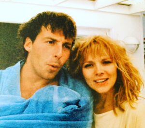 Kim Cattrall Instagram - Today would have been my baby brother Chris’s 59th b’day. Happy Birthday, sweet “Topher”. We miss you today and everyday. RIPx #suicideprevention