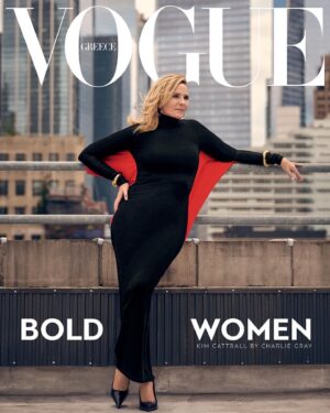 Kim Cattrall Instagram - H @kimcattrall , η θρυλική ηθοποιός που έχει γράψει ιστορία στον χώρο της τηλεόρασης και του κινηματογράφου, φωτογραφίζεται αποκλειστικά για τα εξώφυλλα της Vogue Greece και μιλάει στο @vlasis_kostouros για τις προκλήσεις που αντιμετώπισε στην καριέρα της και τη θέση της σύγχρονης γυναίκας στο Hollywood. Μη χάσετε τη Vogue Greece Σεπτεμβρίου, ένα τεύχος αφιερωμένο στις δυναμικές γυναίκες που έσπασαν γυάλινες οροφές. Αυτή την Κυριακή 3/9 στα περίπτερα μαζί με την @kathimerini 

@kimcattrall, the star who made history in the TV and film industry, is photographed exclusively for the covers of Vogue Greece and talks to @vlasis_kostouros about the challenges she faced in her career and the current position of women in Hollywood. Don't miss the Vogue Greece September issue, devoted to bold women who broke the glass ceiling. Available this Sunday 3/9 on newsstands with @kathimerini 

Editor-in-chief: @thaleiavoguegr
Creative and Fashion Director: @nicholasgeorgiou_
Art director:  @rinetta_._
Photographer: @charliegraystudio
Fashion Editor: @mrfabioimmediato
Makeup artist: @kyrapanchenko_mkup @yonkausa @eisenbergparis
Hairstylist: @kimmykuppkakes @voelhair
Production Manager: @jojodaniil
Special thanks: @thegreenwichhotel

This story's interview, videos, and photography predated the SAG-AFTRA strike.