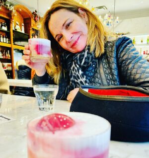 Kim Cattrall Instagram - Warming up for ‘The Holidays’ at David Rocco