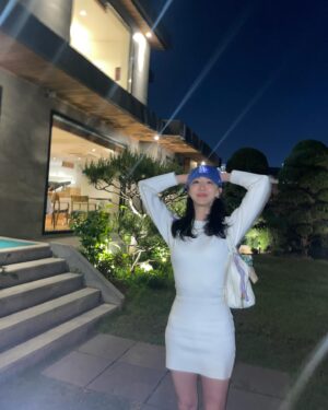 Kim Da-som Instagram - 귀여운애랑 재미난 저녁,,🧢💙🤪