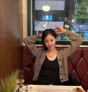 Kim Da-som Instagram - 5월이다아 💕 그말은 바로!!!!!