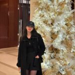 Kim Da-som Instagram – 2023년 감사했습니다💕 
2024 더 많이 웃고 더 많이 행복하세요
Happy new year ! 😃