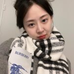 Kim Da-som Instagram - 잘가요 2월 😛👋