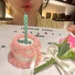 Kim Da-som Instagram – 비오는 생일이었지만 즐겁게 보냈어요🎂💕
모두 감사합니당