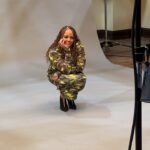 Kim Fields Instagram – Droppin into ‘24 like…
✨⚡️✨

#dropdripdip #energy #drop #drip #dip #kimtheesteed #theupshaws #photoshoot #gem #morein24