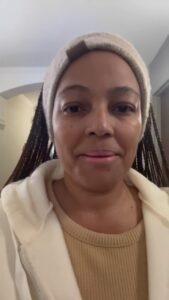 Kim Fields Instagram - Mom surprised me with her guest…LOOK WHO I’M RETREATING WITH… GramFam, theres a ton to unpack & share from the phenomenal inaugural Refresh Retreat, starting w/getting the OMG moment of the year from my sis who surprised me. ✨✨✨✨✨✨ #MommaChip @alexisfieldspix #family #threethehardway #refreshretreat2023 #refresh #wellness #refreshretreatbykf #refreshretreatbykf2023