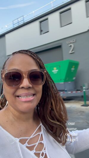 Kim Fields Instagram - ITS LIKE THEY PUT A RING ON IT!!! OOOOOOOOO
🤣🙌🏽🤣⚡️✨⚡️✨

#theupshaws @netflix @netflixisajoke @strongblacklead #comedy #sitcom #putaringonit