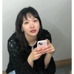 Kim Go-eun Instagram - 모두들.. 너무 고맙습니다.. 🥹 정말 더 열심히 잘 살게요 🙏🏻❤️