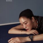 Kim Go-eun Instagram - @marieclairekorea @chanelofficial 🖤 #CHANEL #J12 💎