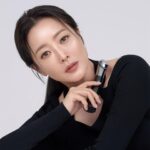 Kim Hee-seon Instagram - @medicube_ager 💋 #medicube_ager #voguekorea 𝕍𝕆𝔾𝕌𝔼 𝕊𝕖𝕡𝕥𝕖𝕞𝕓𝕖𝕣 𝕚𝕤𝕤𝕦𝕖 🤍