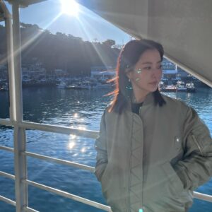 Kim Hee-seon Instagram - 🌊우리:집
