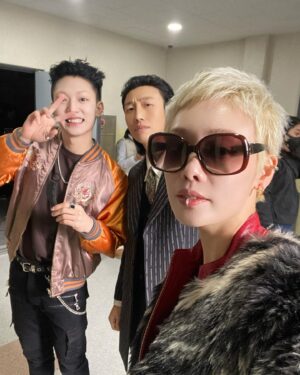 Kim Hieora Instagram - 😎

겔리들과 웡 그리고 필광 
경이로운 소문 2
드디어 오늘 첫 방 
@tvn_drama