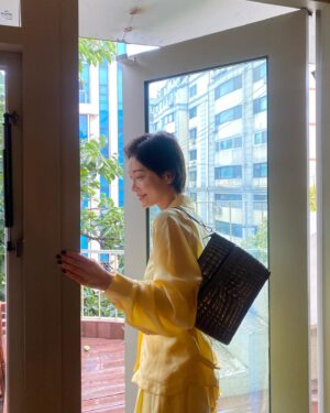 Kim Hieora Instagram - 🐤🐥🐯🐱🌼🌻🌕🌙
