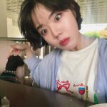 Kim Hyang-gi Instagram - 이보시 개💛여기좀 봐주시 개🧡