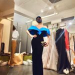 Kim Hye-soo Instagram – 청룡영화상 마지막 드레스 피팅 
@stylist_boo 
@hyez_23