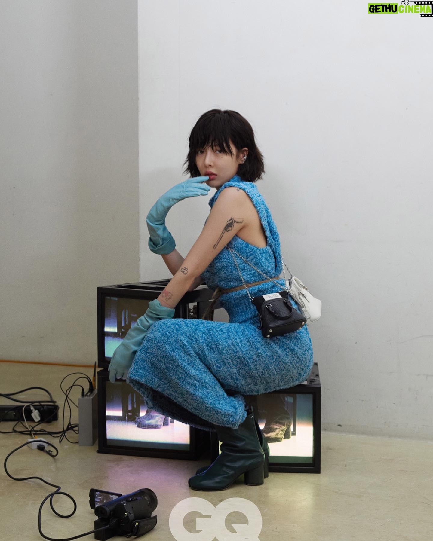 Kim Hyo-jong Instagram - #MaisonMargiela #메종마르지엘라