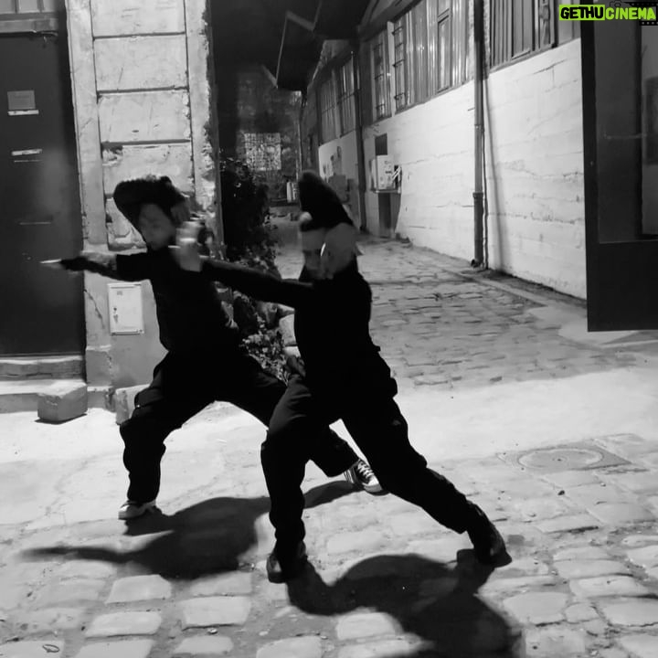 Kim Hyo-jong Instagram - In Paris, making moves with the brother @hyojong_1994 🩸🖤