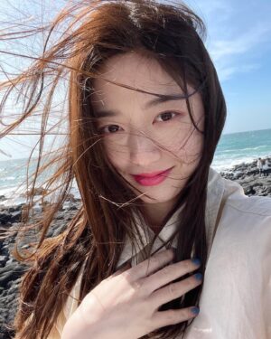 Kim Hyun-soo Instagram - 🌬🤭
지난번에🌪