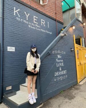 Kim Hyun-soo Instagram - 따뜻한 날🤍