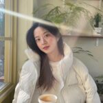 Kim Hyun-soo Instagram – 디스커버리와 함께 따듯한 겨울❄️✨
#디스커버리 #디스커버리크롭패딩 #디스커버리여성패딩 #디스커버리올리브숏패딩 #광고