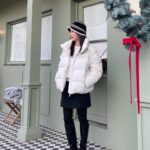 Kim Hyun-soo Instagram – 디스커버리와 함께 따듯한 겨울❄️✨
#디스커버리 #디스커버리크롭패딩 #디스커버리여성패딩 #디스커버리올리브숏패딩 #광고