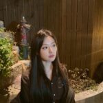 Kim Ji-won Instagram – 눈물의 여왕과 함께 해주신 모든 분들께 감사드립니다.❤️
모두모두 건강하시고 행복하세요🍀
💧👑👋