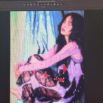 Kim Ji-woo Instagram - 🤹🏻‍♀️