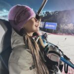 Kim Ji-woo Instagram - 어제는 ⛷️🫧 ( 마지막 사진영상은애옹)