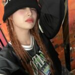 Kim Ji-woo Instagram - 🐦‍⬛🖤