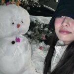 Kim Ji-woo Instagram - 누군가 즐거우며 만든 눈사람이 나를 즐겁게 했다🤍💭☃️🌈✨