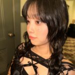 Kim Ji-woo Instagram - 🖤🖤🖤