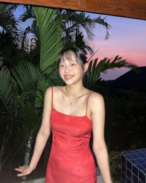 Kim Ji-woo Instagram - 