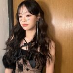 Kim Ji-woo Instagram - 두통NO 꽃받침포즈🌷