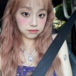 Kim Ji-woo Instagram - Hitchhiker 💟