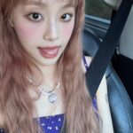 Kim Ji-woo Instagram - Hitchhiker 💟