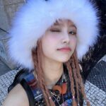 Kim Ji-woo Instagram - 🩵