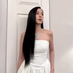 Kim Jisoo Instagram - ♥️ @cartier #CartierHighJewelry #LeVoyageRecommencé
