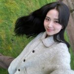 Kim Jisoo Instagram - 🫶🏻