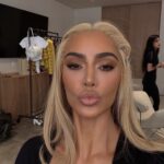 Kim Kardashian Instagram – 💛