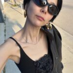 Kim Na-young Instagram – 사진을 어떻게 잘 올릴 방법이 없네요.
씩씩하고 건강하게 여행중입니다.💪🏻🔥🖤