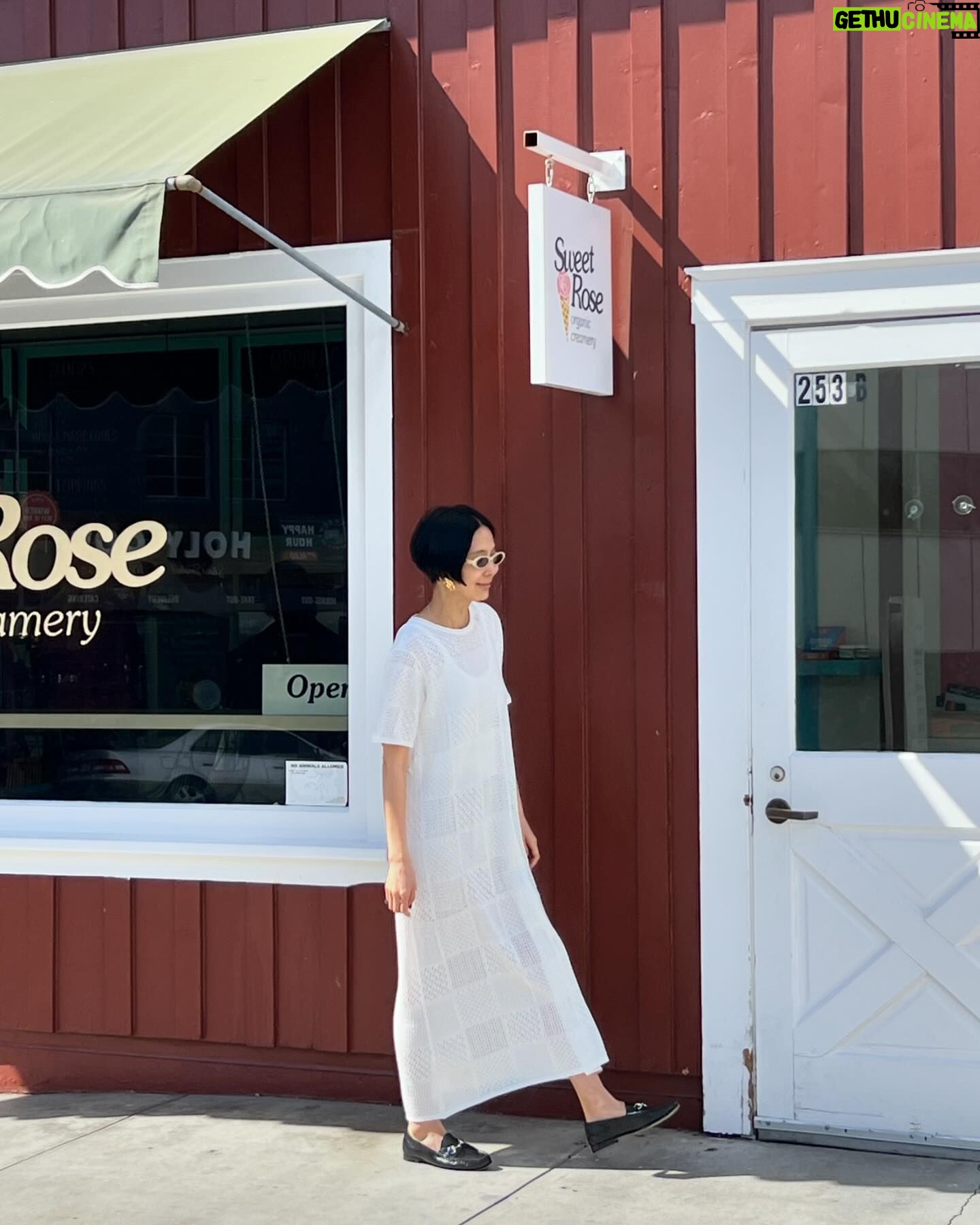 Kim Na-young Instagram - LA 에서 입은 옷들 모음 ✨ (근데 왜 저는 사진 10장밖에 안올라가죠?)