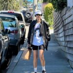 Kim Na-young Instagram - LA 에서 입은 옷들 모음 ✨ (근데 왜 저는 사진 10장밖에 안올라가죠?)